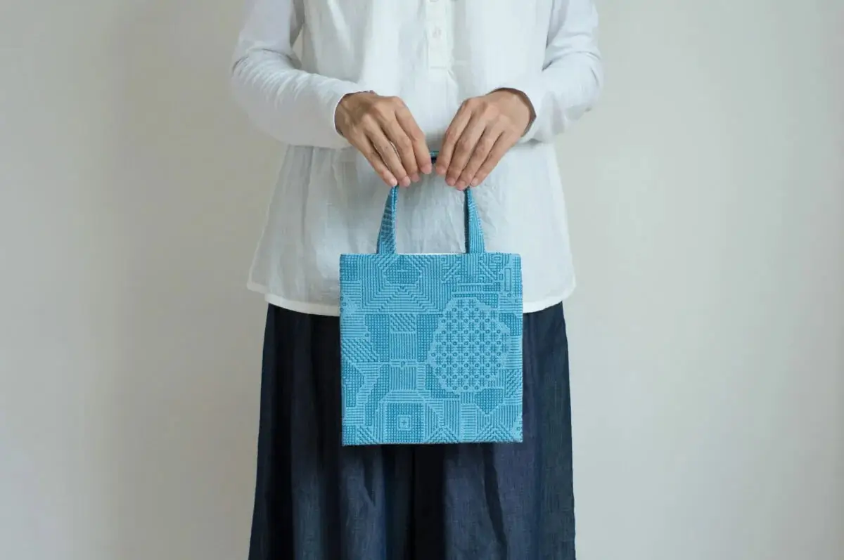 Sashiko-ori Blue - Image 8
