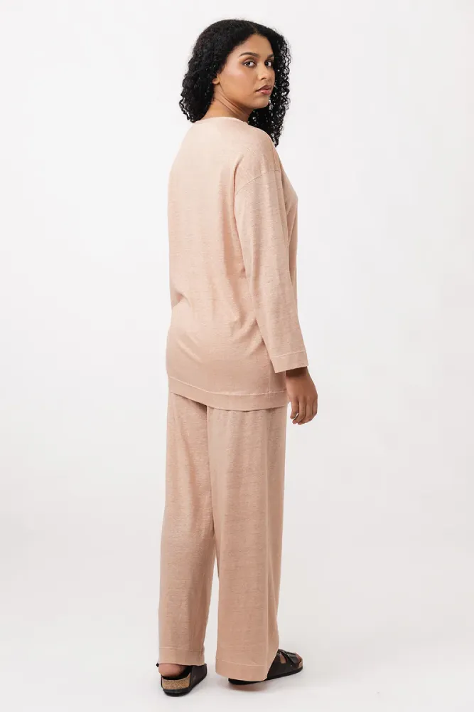 Named - Olo Funnel Neck Tee & V-Neck Tee - Image 10