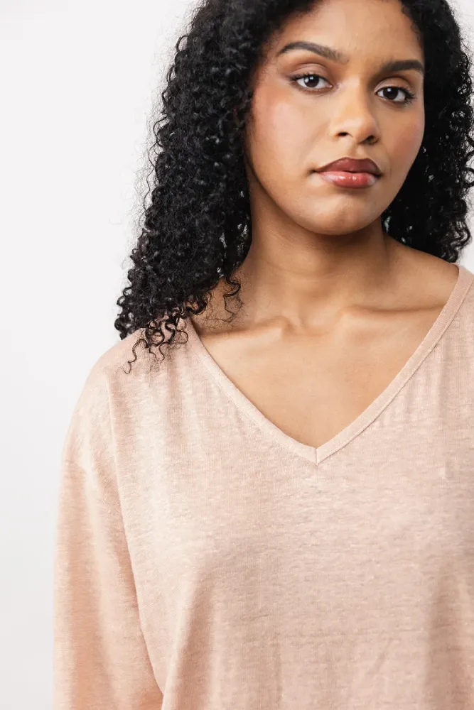 Named - Olo Funnel Neck Tee & V-Neck Tee - Image 8